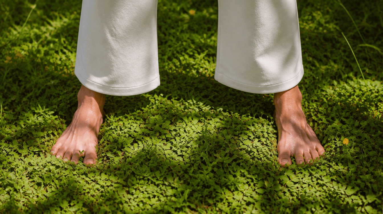 Pieds ancrés dans la terre, posture de yoga